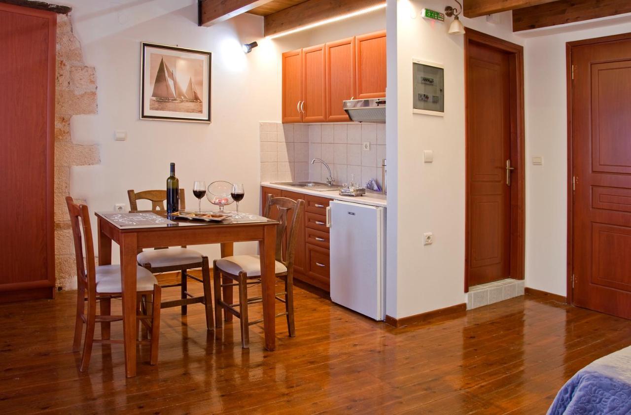 Casa Del Mar Lejlighed Chania  Eksteriør billede